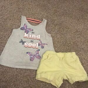 Wonder Nation Gray Tank Top Yellow Shorts